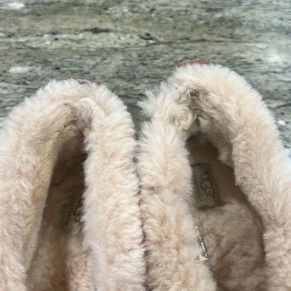 Ugg Moccasin Slippers #1871 Women's Sheepskin tan size 40/us 9 - Picture 5 of 6